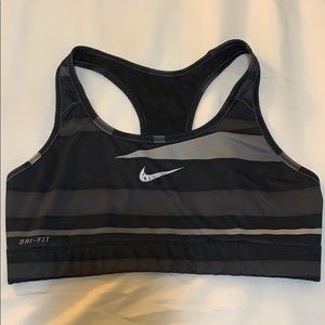 Nike Pro sports bra